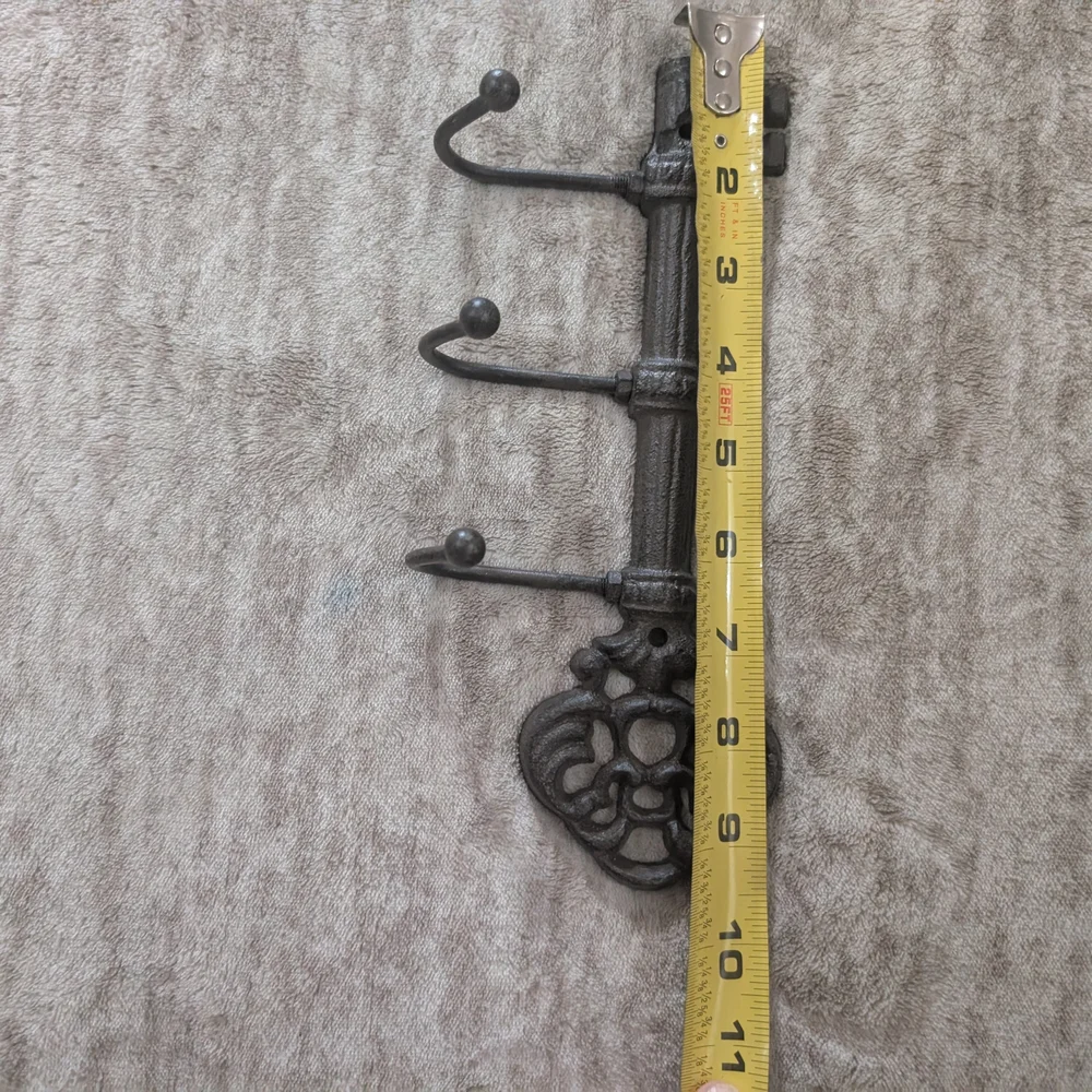Vintage Key Shaped Wall Hook in Black